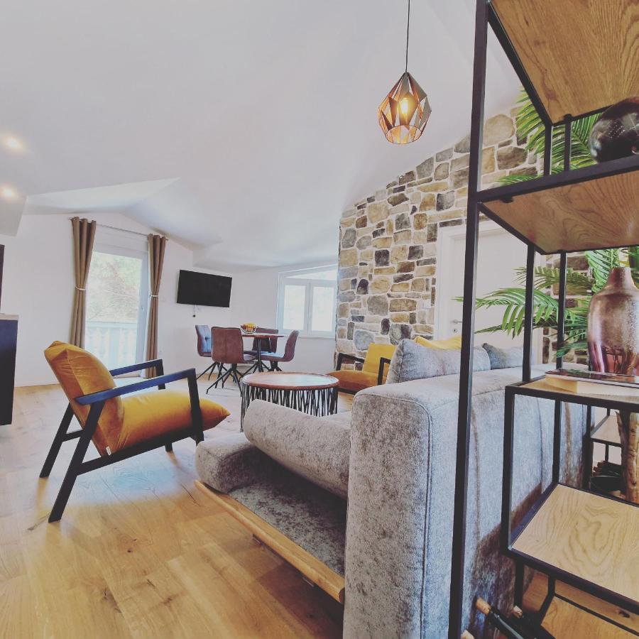 Olivea Luxury Suites 法扎纳 外观 照片